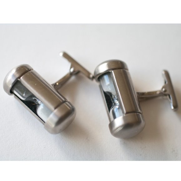 Kenneth Cole Hour Glass Cuff Links - Picture 3 of 7